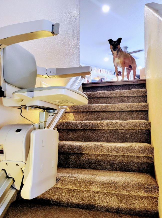 stair lift in Phoenix area home installed by Lifeway Mobility