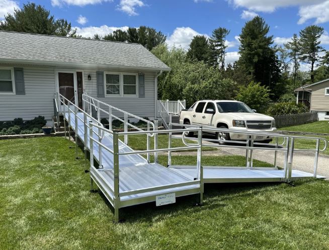 aluminum wheelchair ramp professionally installed by Lifeway Mobility in front yard of home