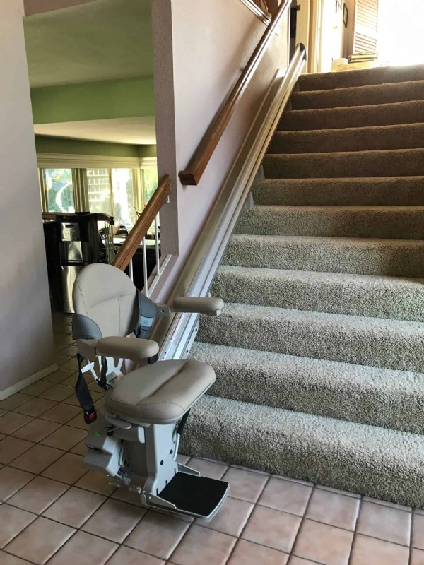 Bruno Elite stairlift with harness installed in Los Angeles by Lifeway Mobility