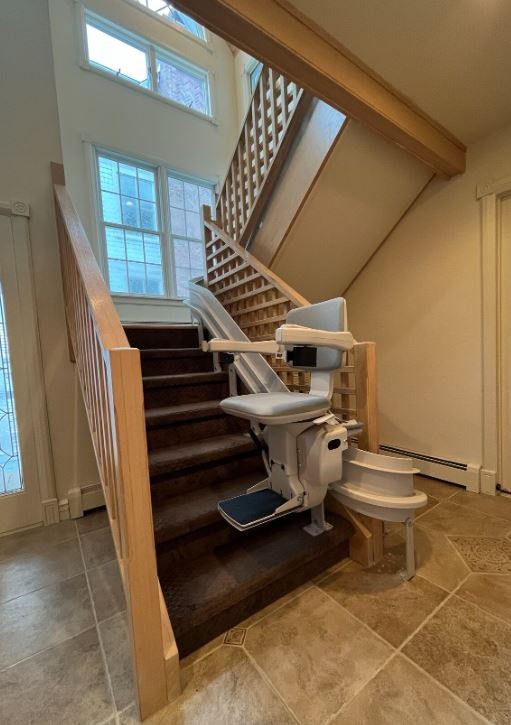 Bruno custom stairlift in beautiful NJ home from Lifeway Mobility