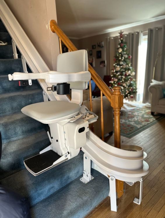 curved stairlift installed in NJ home by Lifeway Mobility