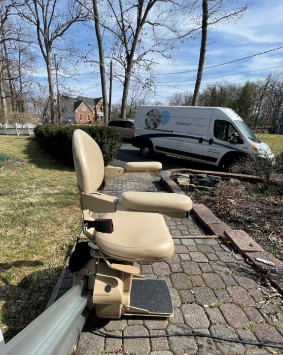 outdoor Bruno stairlift installed by Lifeway Mobility in Columbia Maryland