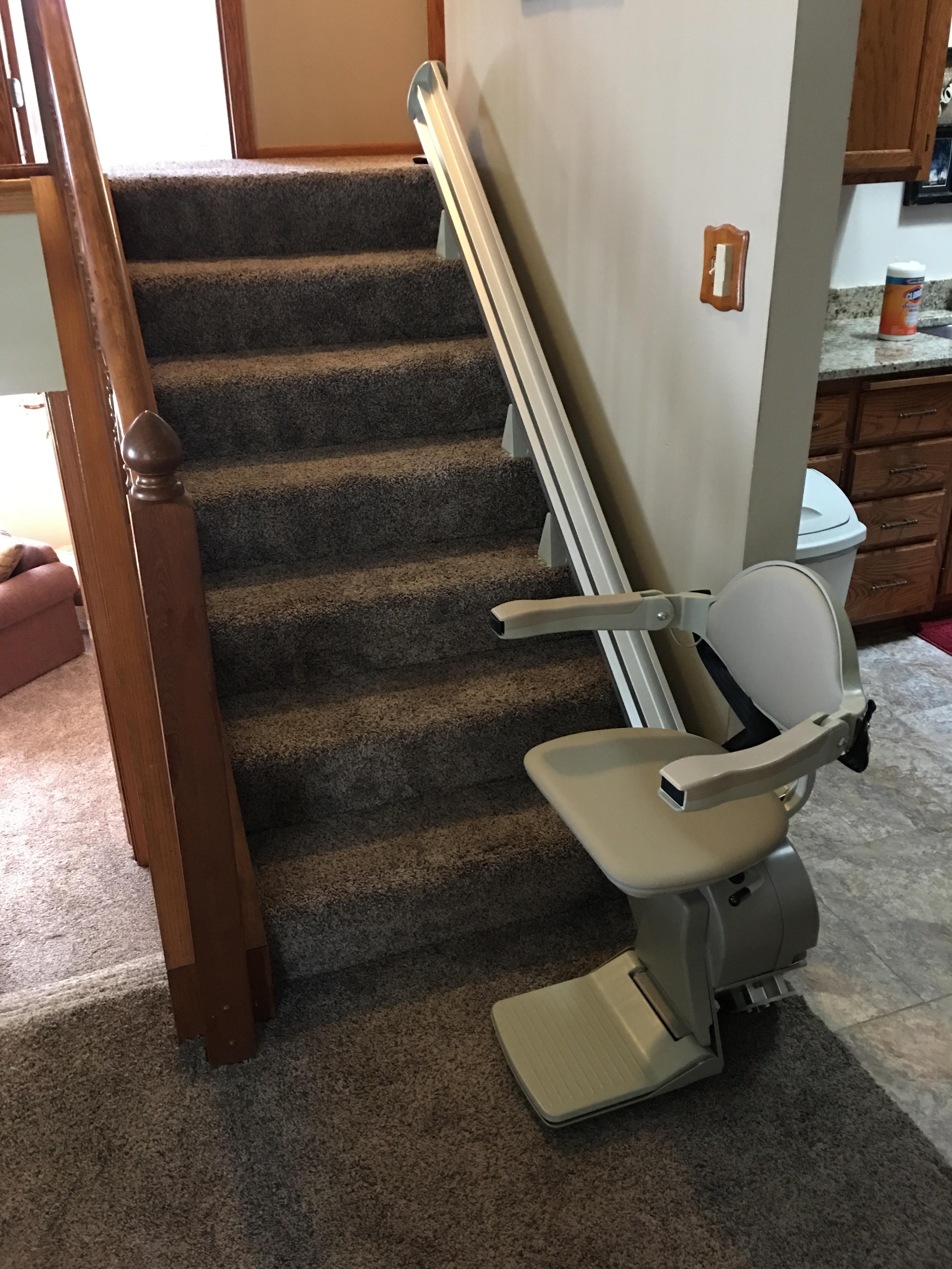 What’s the Difference Between a Stair Lift and Lift Chair?